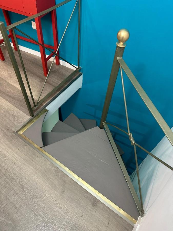 Bell@ Rooms نابولي المظهر الخارجي الصورة